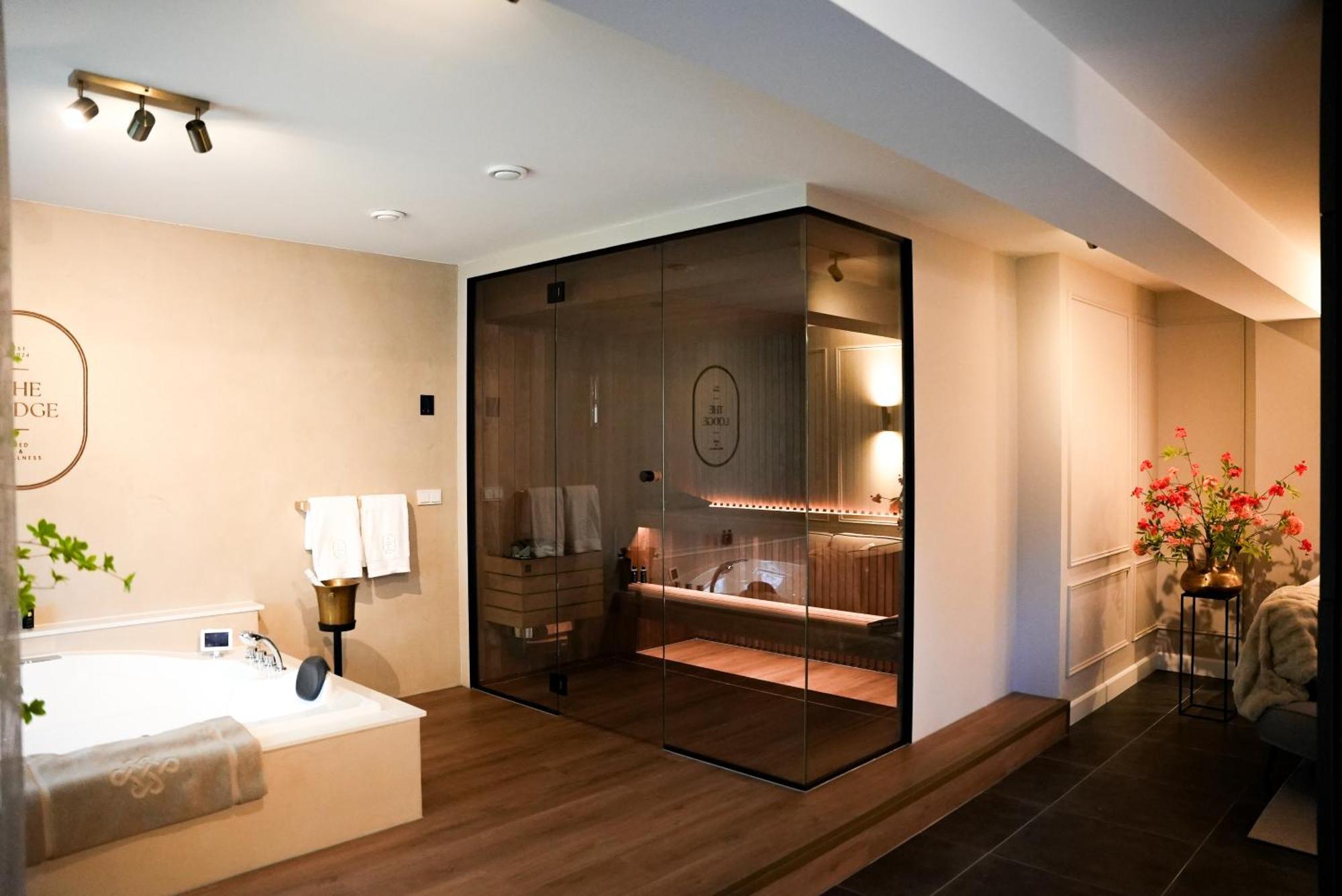 The Lodge Bed & Wellness Oisterwijk Sauna, Jacuzzi, Luxury Moergestel Dış mekan fotoğraf